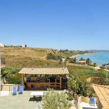 Stunning In Ciotta With Wifi Torre di Gaffe